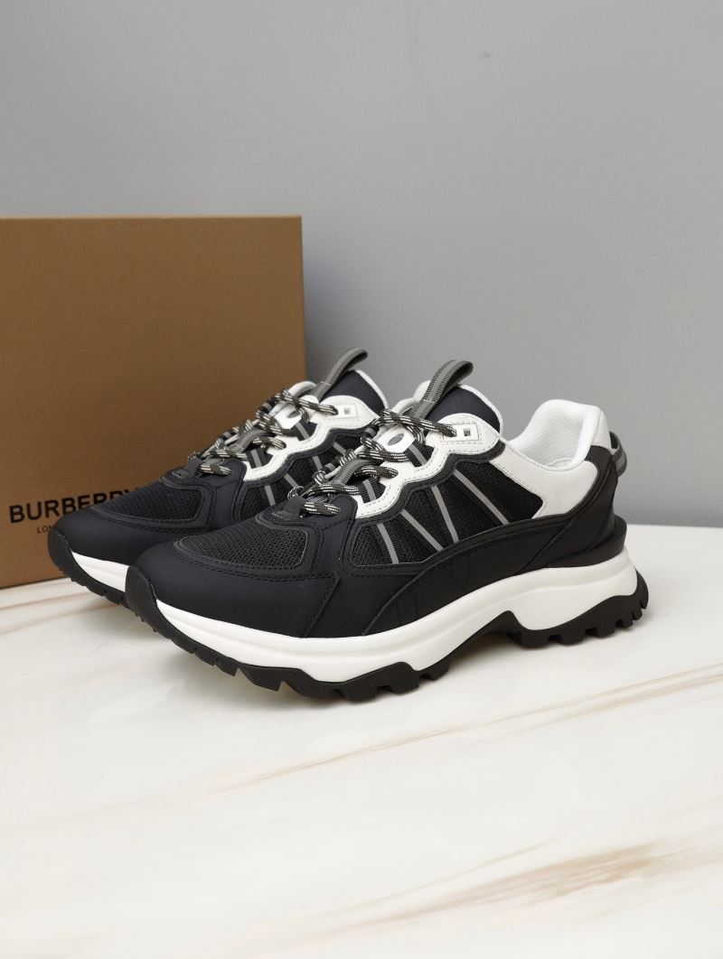 Burberry Low Shoes